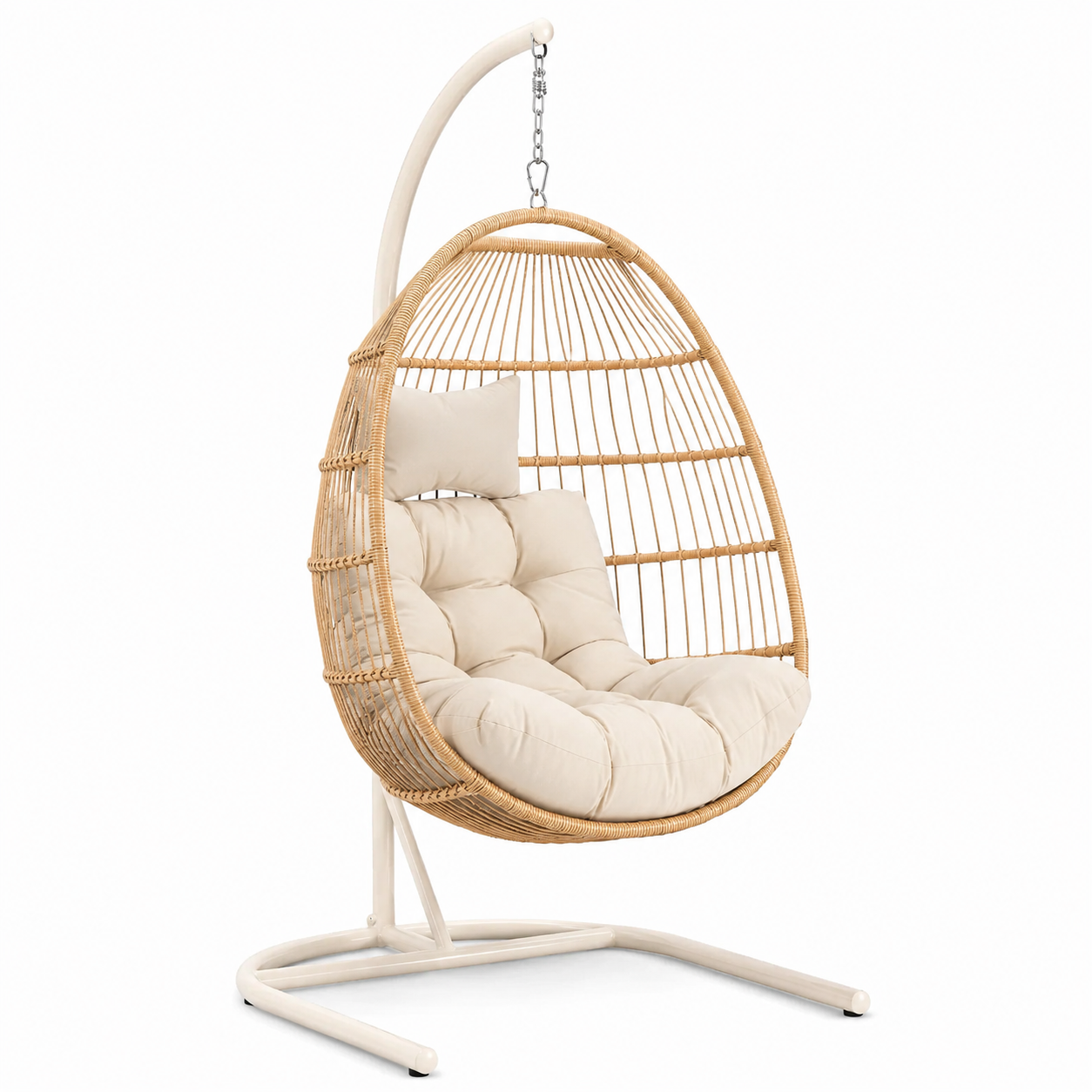 Poltrona sospesa in rattan sintetico con cuscino beige e struttura in acciaio